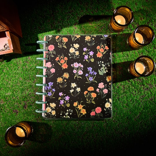 The Classic Happy Planner® Dark Garden